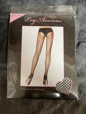 Leg Avenue Black Fishnet Tights with Backseam - Plus Size